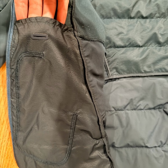 lululemon Down for it All jacket - Picture 10 of 11